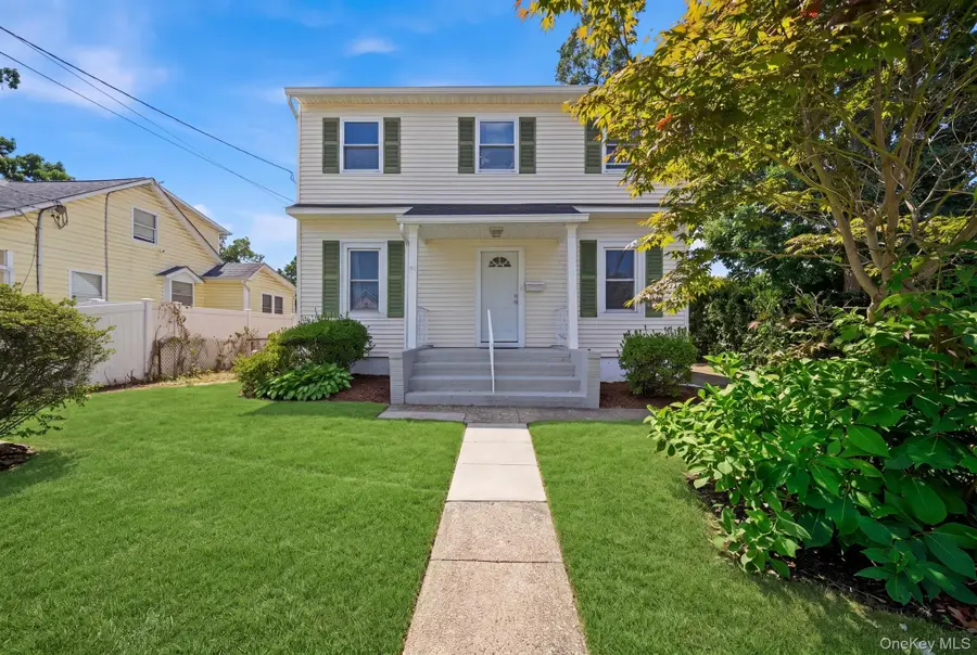 50 Bittermint Street, Islip, NY 11751 - #2