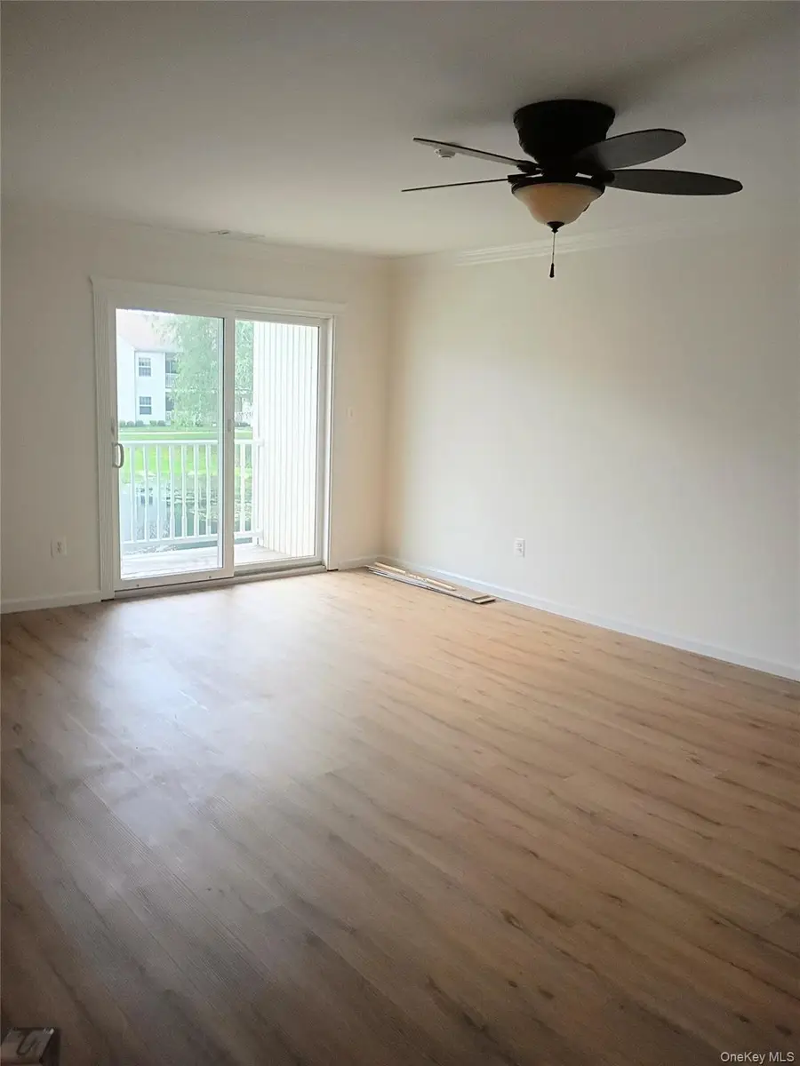 18 Fairview Circle #18, Middle Island, NY 11953 - #2