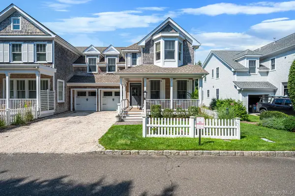 24 Pond Crossing, Southampton, NY 11968
