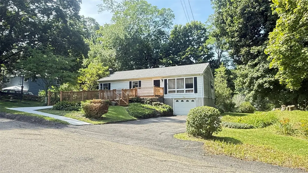 9 Michelle Drive, Newburgh, NY 12550 - #1