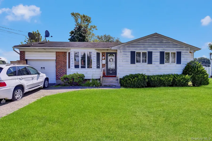 52 Headline Road, Deer Park, NY 11729 - #2