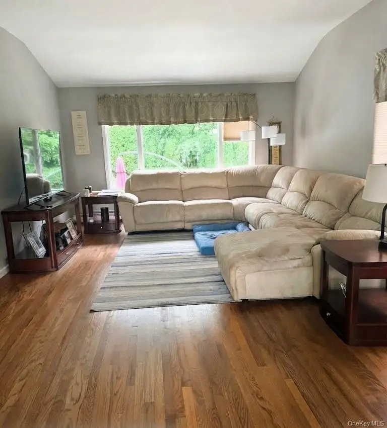 19 Dutch Hollow Drive, Orangeburg, NY 10962 - #3