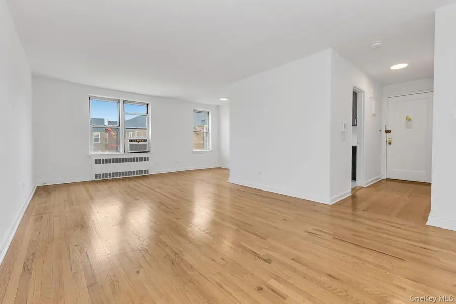 67-10 108th Street 108th Street #6A, Forest Hills, NY 11375 - #2