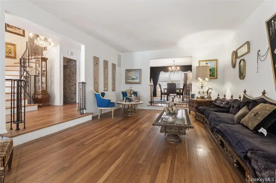 20 Old Farm Road, Scarsdale, NY 10583 - #3