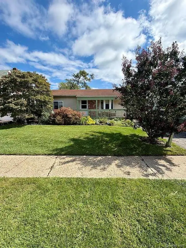 998 Bowling Green Drive, Westbury, NY 11590 - #3