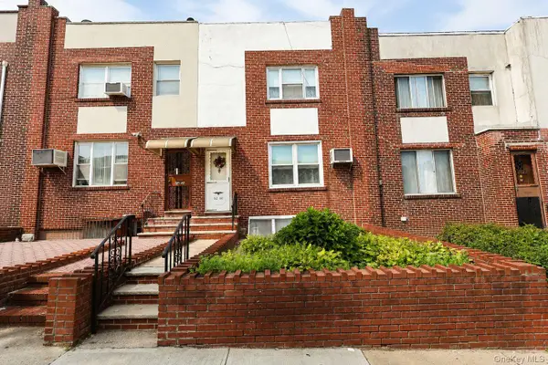 5260 79th Street, Elmhurst, NY 11373