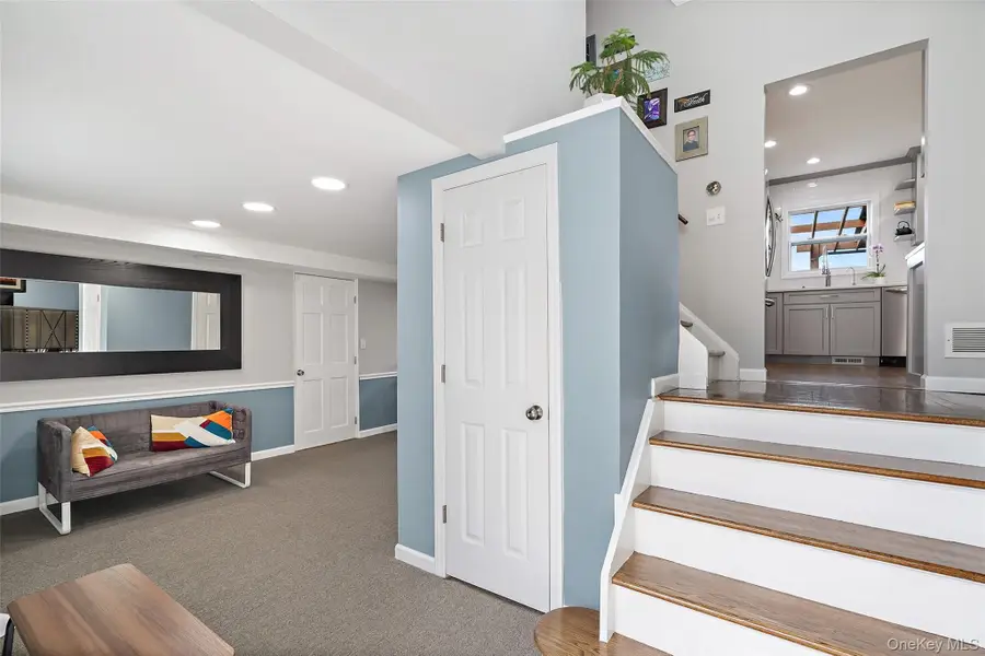 6 S High Street, Elmsford, NY 10523 - #2