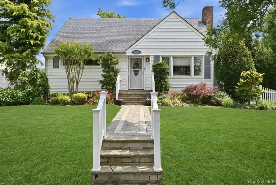 2977 Grand Boulevard, Baldwin, NY 11510 - #2