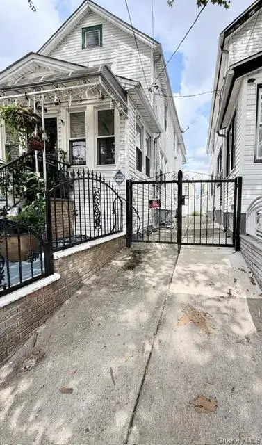 107-11 114th Street, South Richmond Hill, NY 11419 - #2