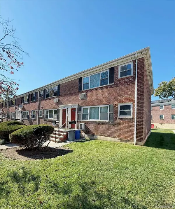 152-47 Jewel Avenue #B, Flushing, NY 11367