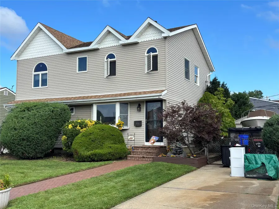 92 Van Buren Street, Freeport, NY 11520 - #2