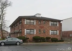 80 Lincoln Avenue #3C, Rockville Centre, NY 11570 - #1