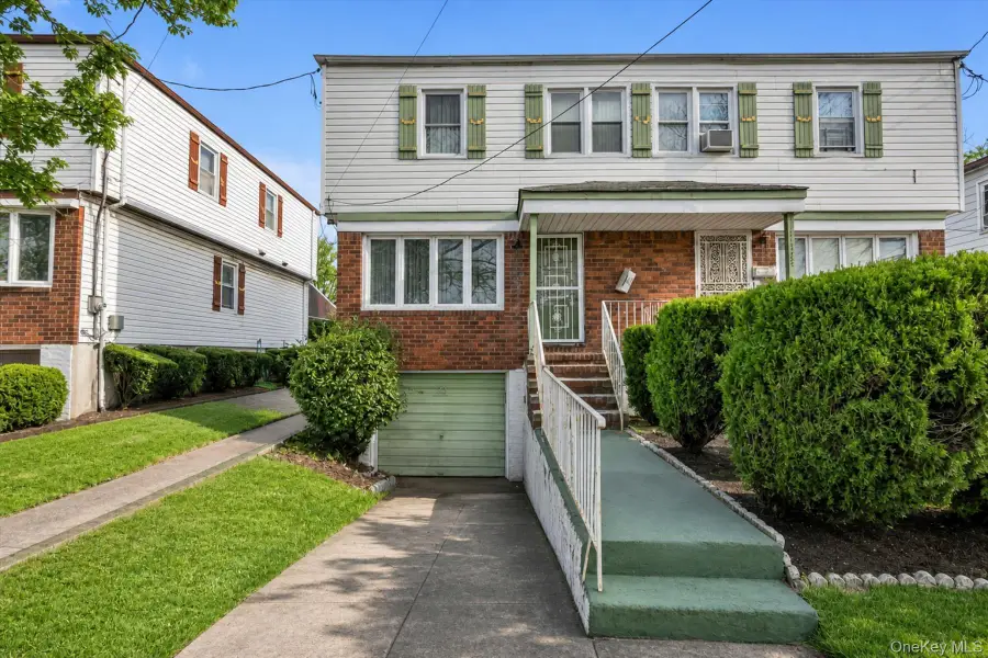 11721 Francis Lewis Boulevard, Cambria Heights, NY 11411 - #3