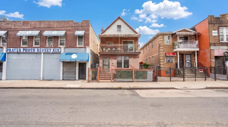 10640 Sutphin Blvd, Jamaica, NY 11435 - #2