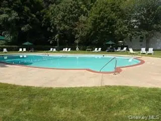 19 Avon Circle #D, Rye Brook, NY 10573 - #3