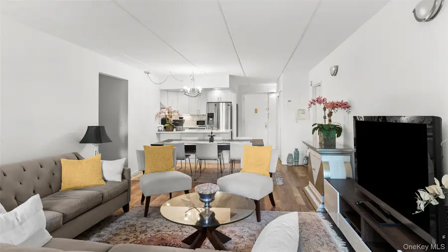 1376 Midland Avenue #404, Bronxville, NY 10708 - #3