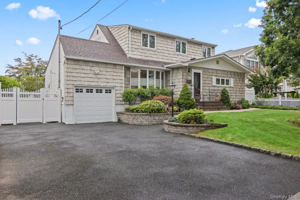 115 N John Street, Massapequa, NY 11758 - #1