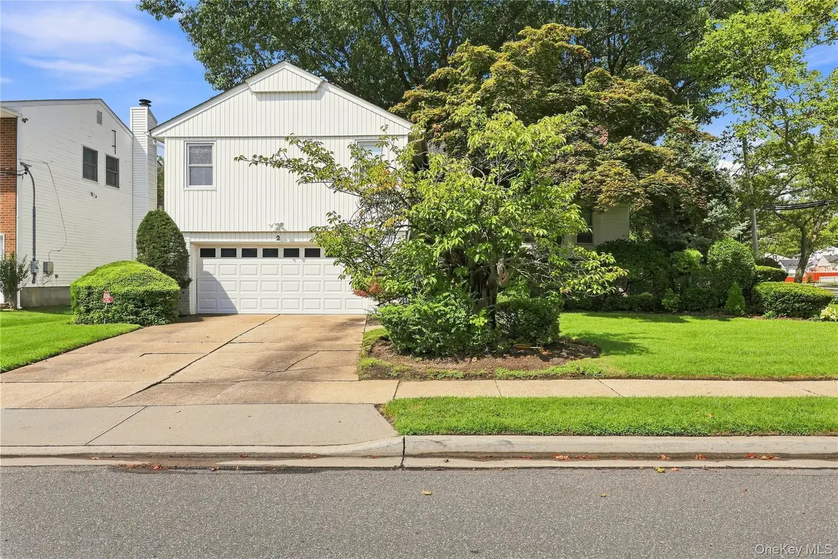 2 Longview Avenue, North Woodmere, NY 11581 - #1