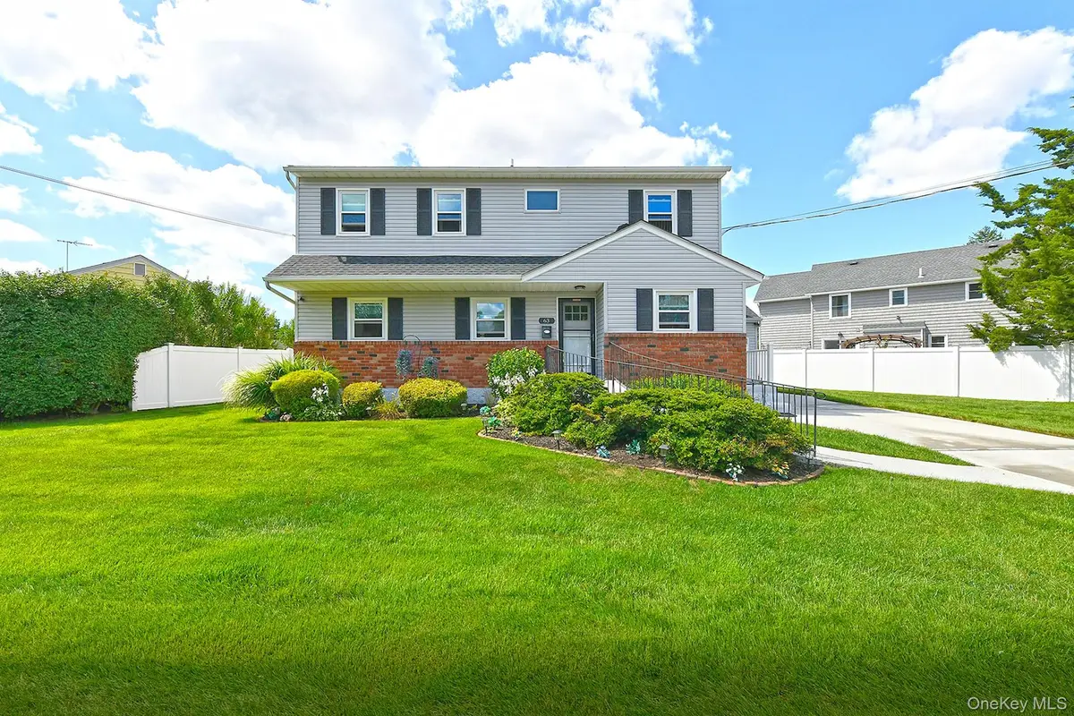 63 Michele Terrace, Massapequa Park, NY 11762 - #1