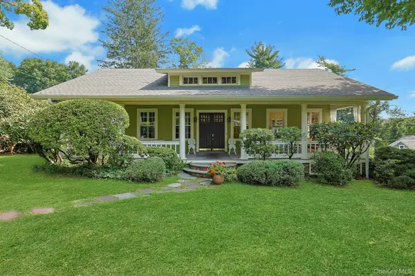 35 Grandview Avenue, Pleasantville, NY 10570
