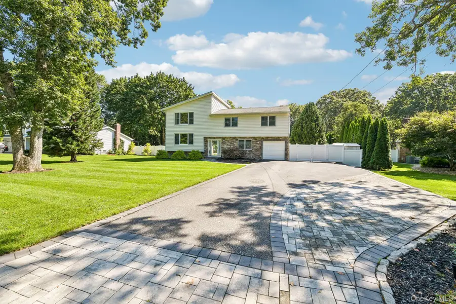 129 Jefferson Avenue, Saint James, NY 11780 - #2