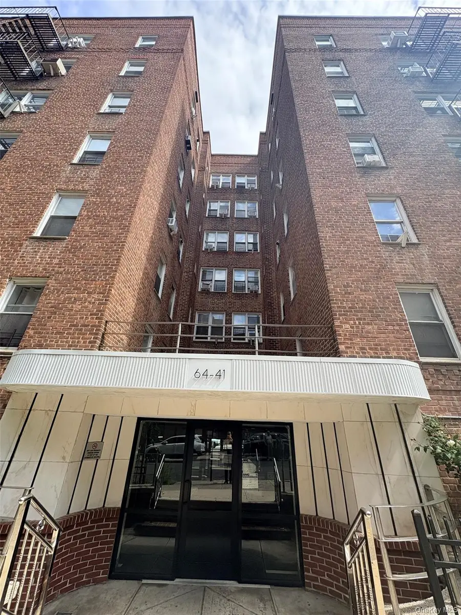 64-41 Saunders Street #605, Rego Park, NY 11374 - #2