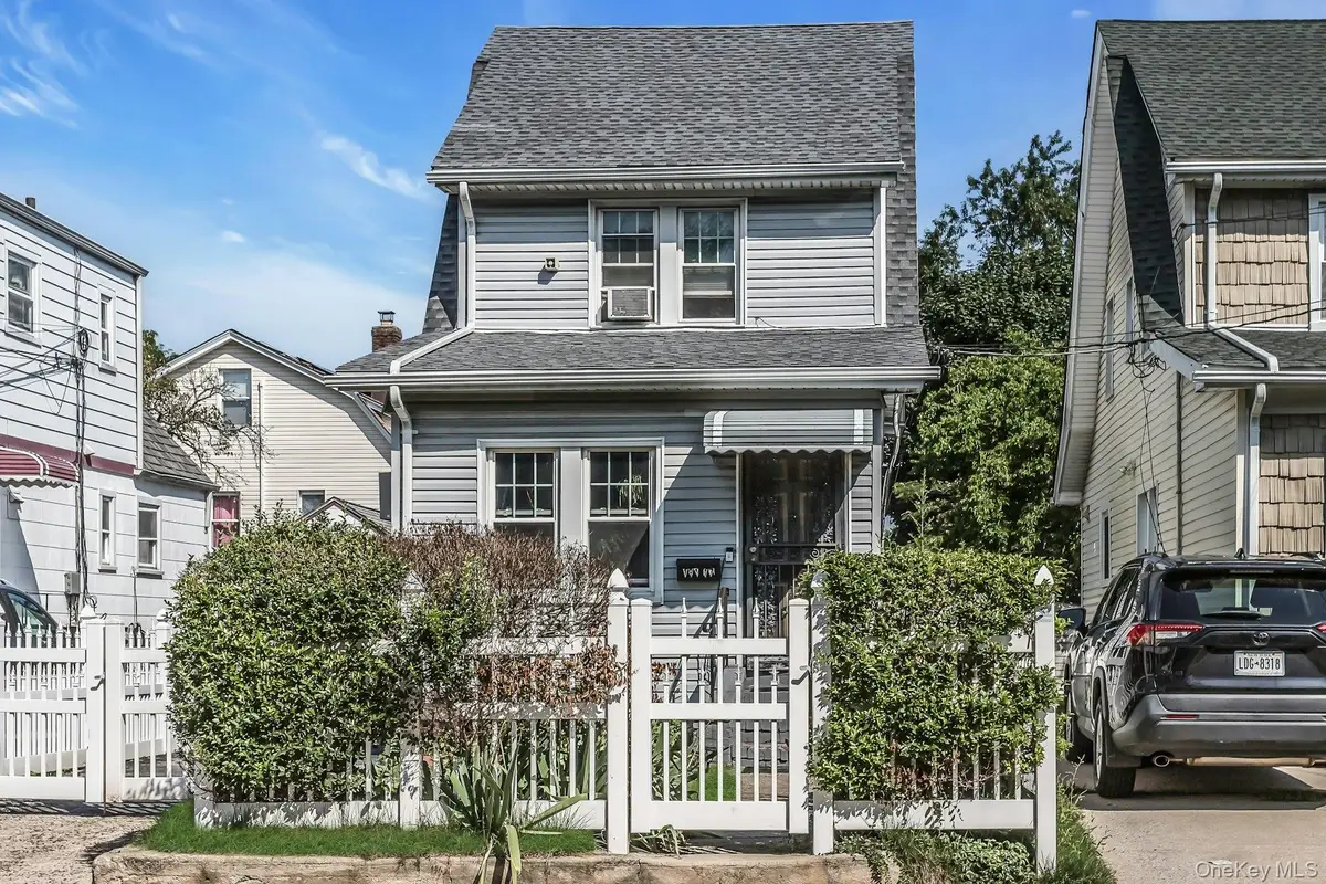191-17 120th Avenue, Saint Albans, NY 11412 - #1