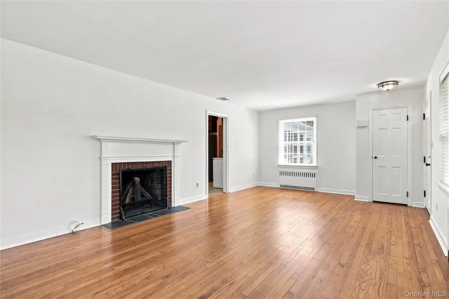 58 S Ketcham Avenue, Amityville, NY 11701 - #3