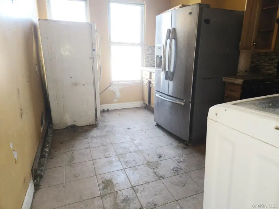 633 Baker Avenue, Bronx, NY 10460 - #3