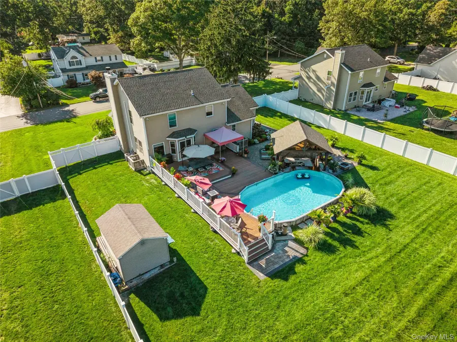 406 Carnation Drive, Shirley, NY 11967 - #2