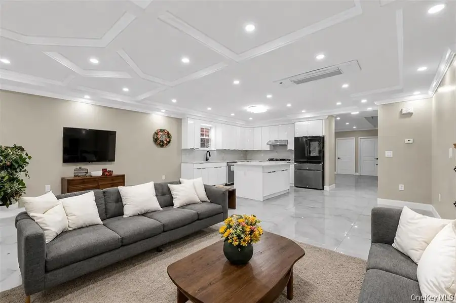 27-09 Utopia Parkway, Flushing, NY 11358 - #2