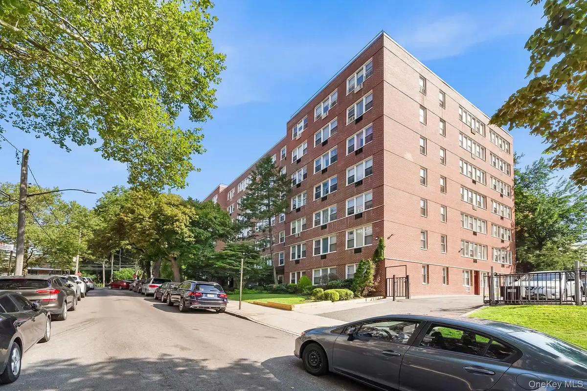 87-15 165th Street #5E, Jamaica, NY 11432 - #1