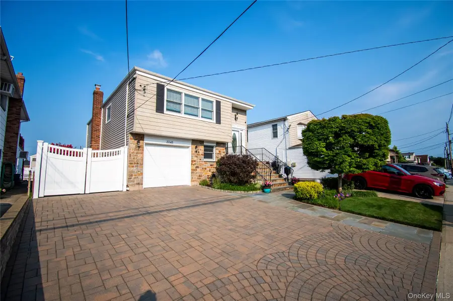 345 Parkway Drive, Baldwin Harbor, NY 11510 - #2