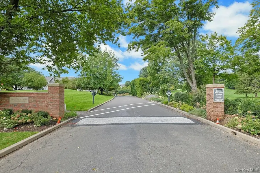 29 Country Club Lane, Pleasantville, NY 10570 - #2
