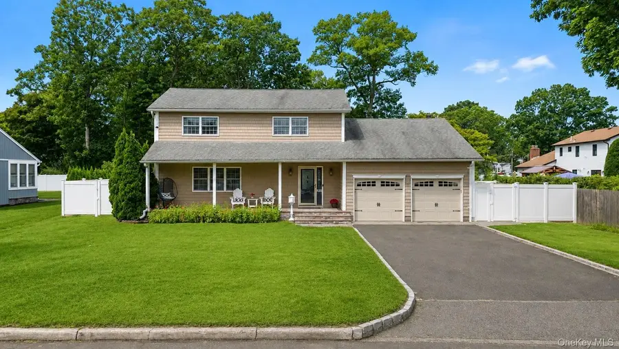 282 6th Avenue, Saint James, NY 11780 - #3