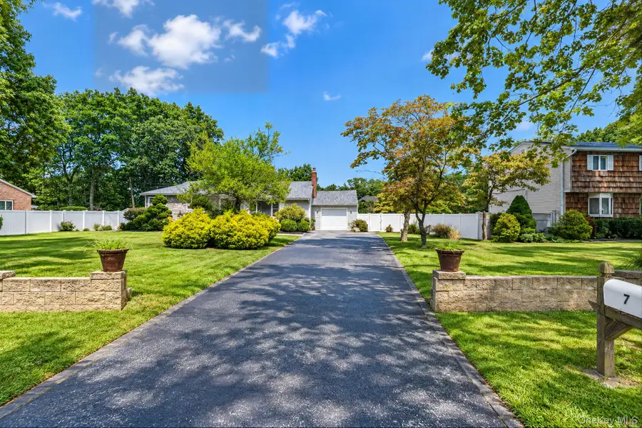 79 Fulton Boulevard, Commack, NY 11725 - #3
