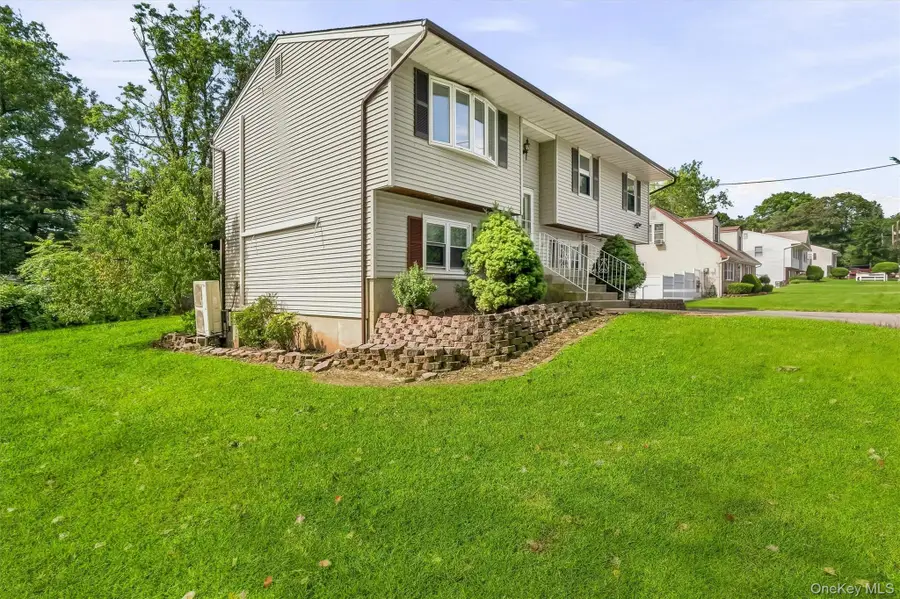 2 Maple Avenue, Orangeburg, NY 10962 - #2
