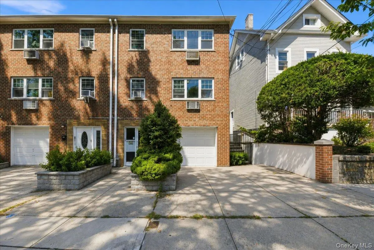 235 E 237th Street, Bronx, NY 10470 - #1
