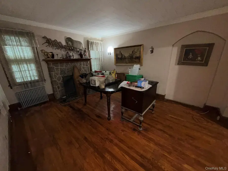 2284 Wynsum Avenue, Merrick, NY 11566 - #3