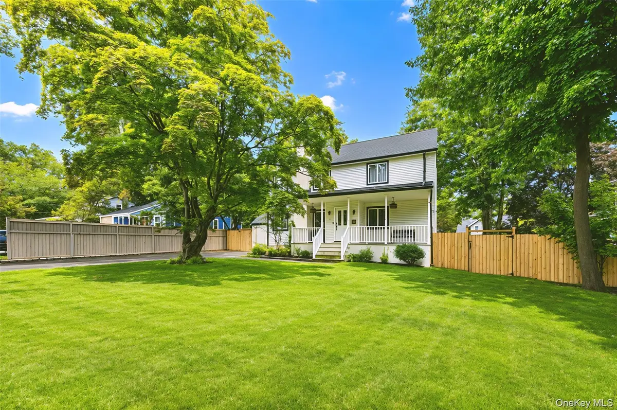 35 Grandview Avenue, Nanuet, NY 10954 - #1