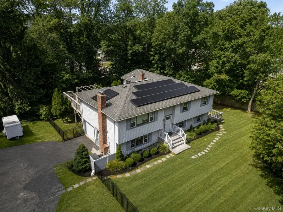136 Woodhull Road, Huntington, NY 11743 - #2