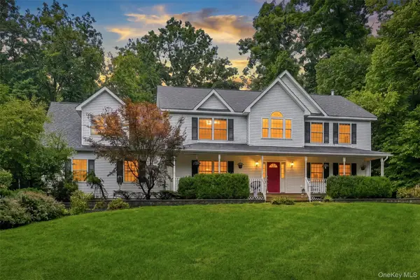 25 Mitchell Lane, Westtown, NY 10998