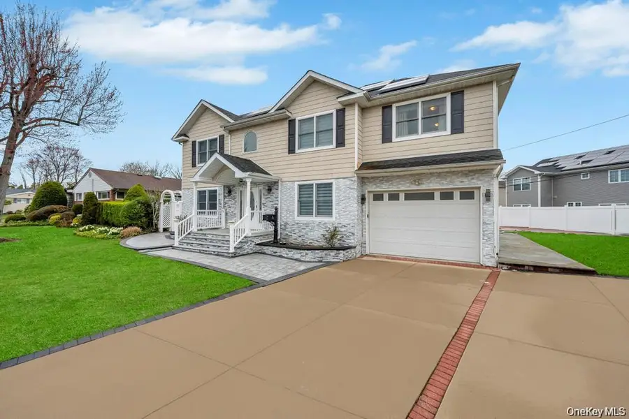 6 Garden Circle, Syosset, NY 11791 - #2