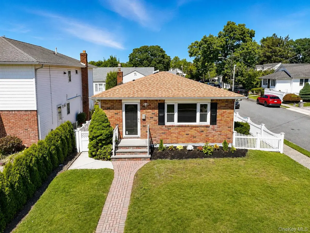 12 Grant Avenue, Bethpage, NY 11714 - #1