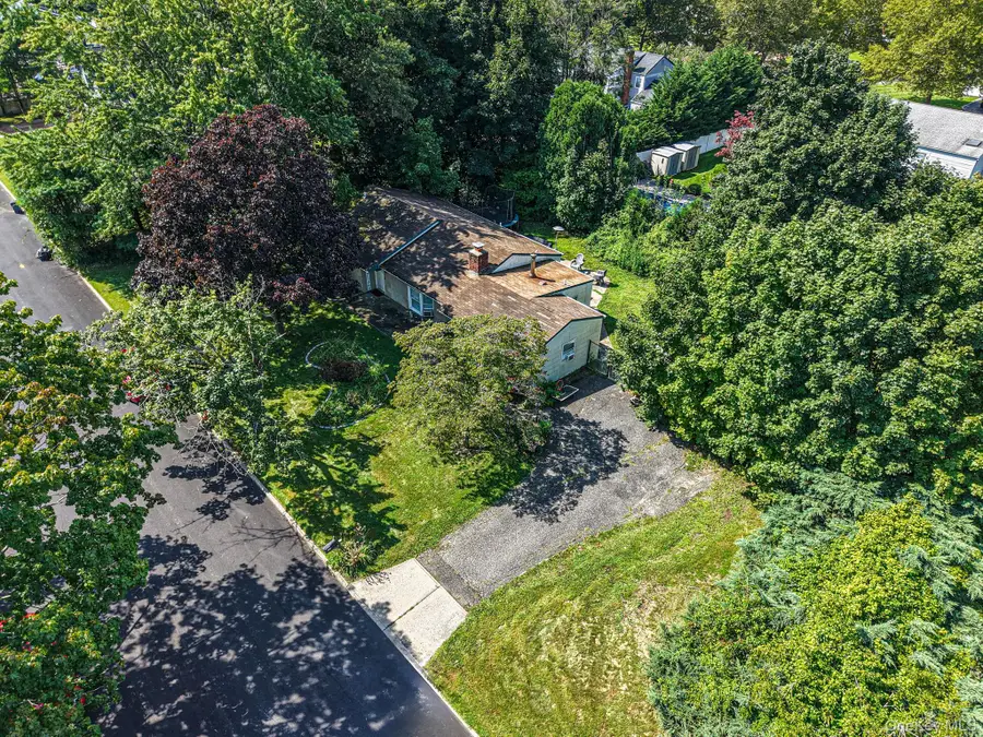 30 Ashland Street, Mount Sinai, NY 11766 - #3