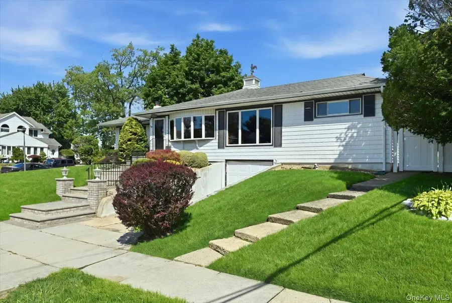 3695 Waverly Avenue, Seaford, NY 11783 - #3
