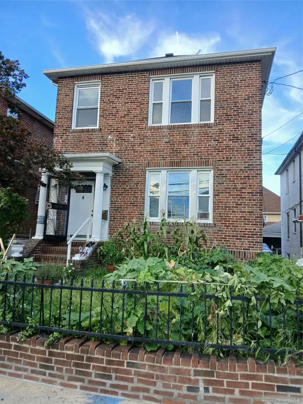 Gillmore Street Street, East Elmhurst, NY 11369