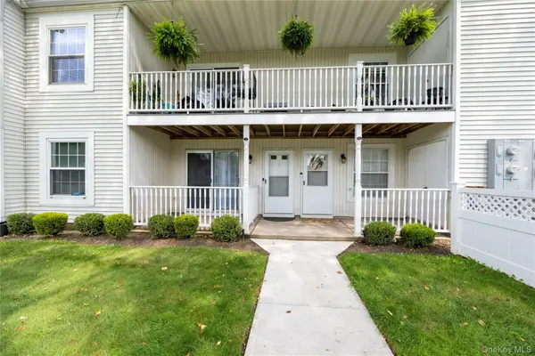 69 Fairview Circle, Middle Island, NY 11953