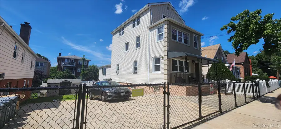 1637 Stadium Avenue, Bronx, NY 10465 - #3