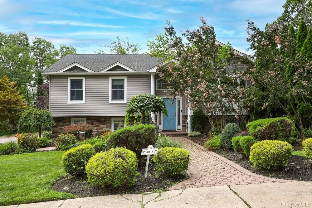 29 Puritan Lane, Farmingdale, NY 11735 - #1